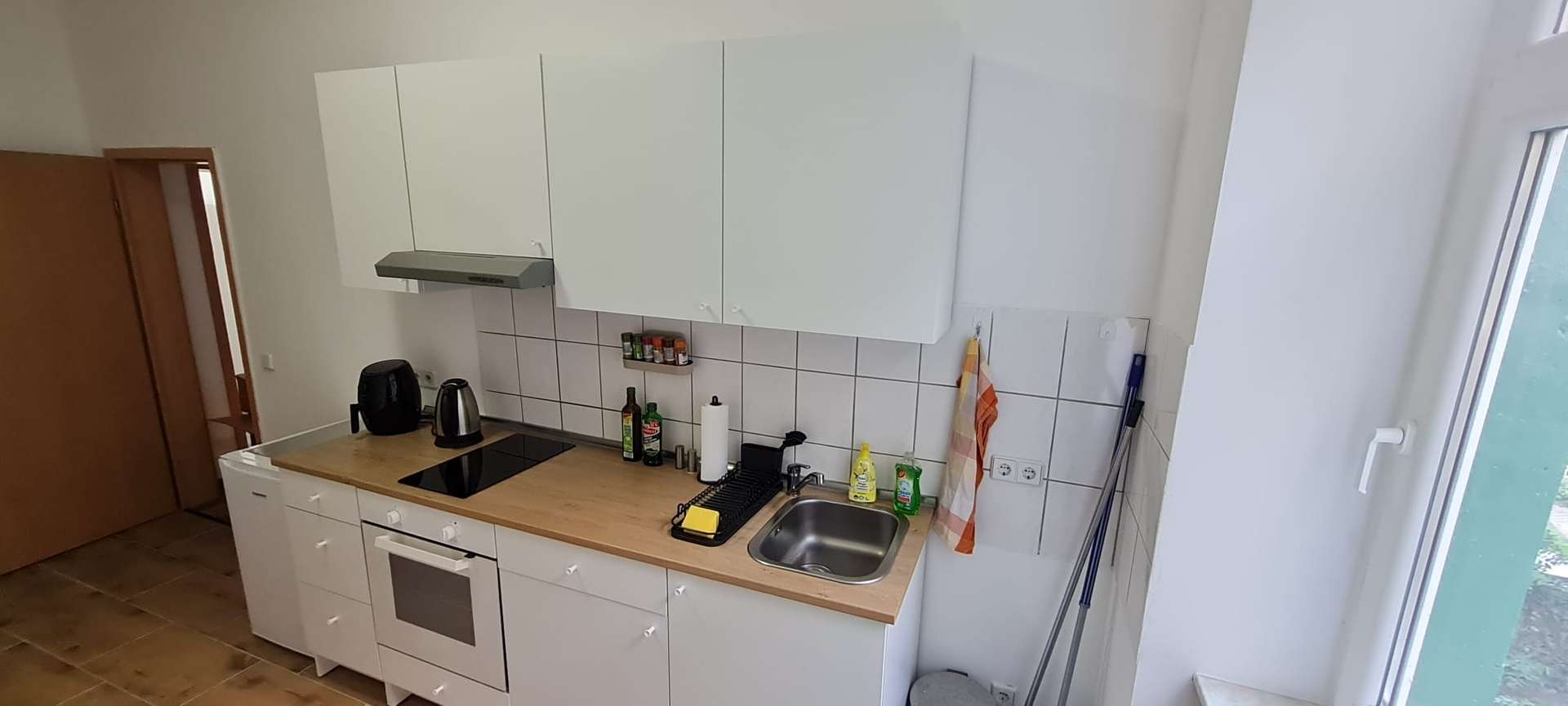 Ab sofort - 1-Raum-Wohnung mit Einbauküche in beliebter Wohnlage - Auenstraße - Photo 2
