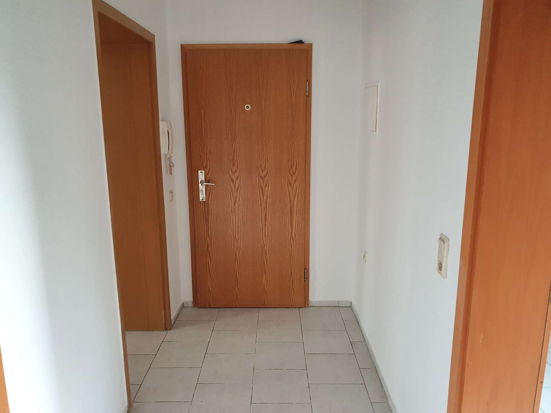 Vermietung_2-Raum-Wohnung_EGr_Rathenaustraße (5)