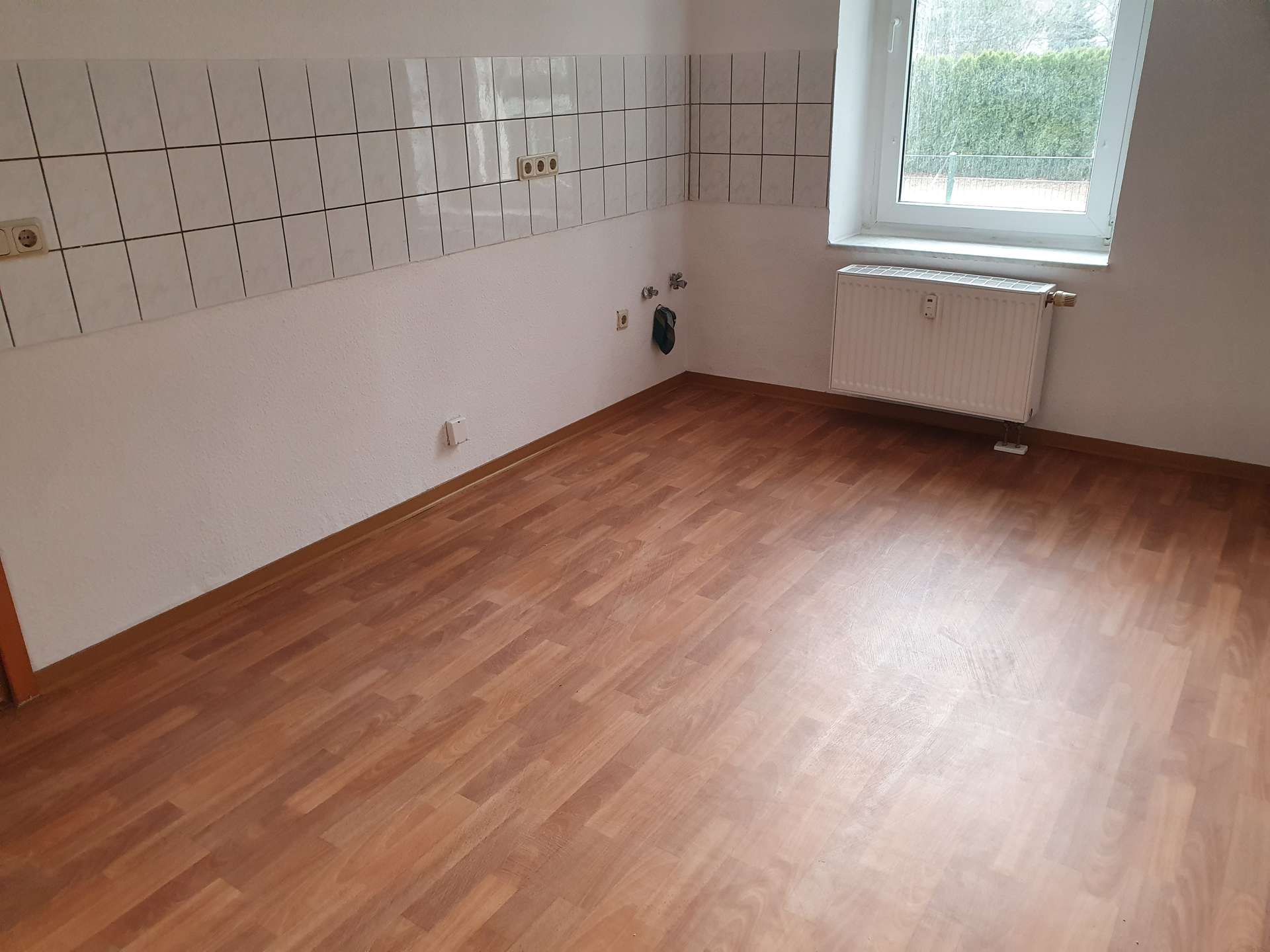 Vermietung_2-Raum-Wohnung_EGr_Rathenaustraße (2)